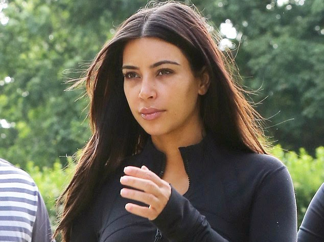 Kim Kardashian Steps Out Without Makeup [see Photos] Glamsquad Magazine