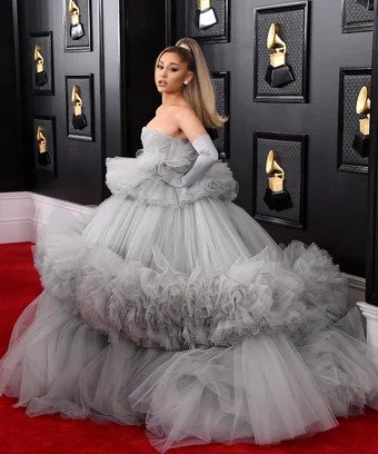 Ariana Grande Wears 20 Feet Diameter Dress To Grammy Awards