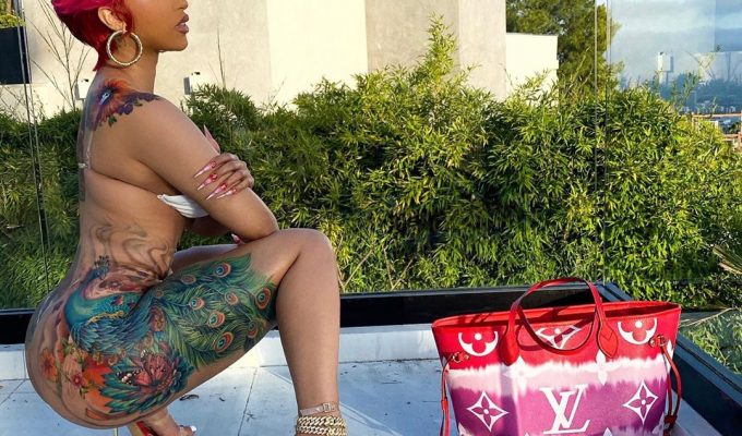 Cardi B Shows Her Obsession for Louis Vuitton Handbags.