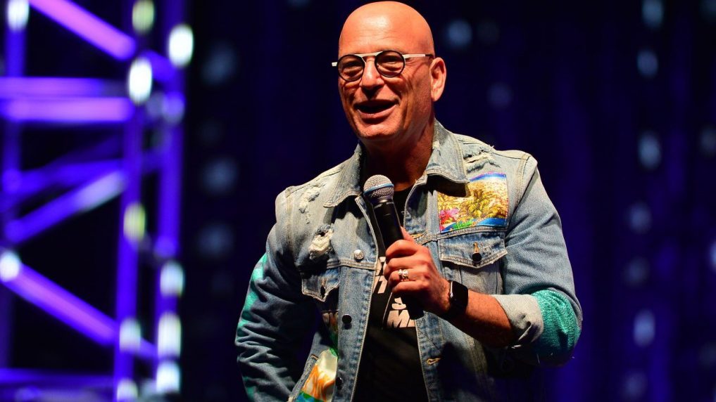 Fans Scared as America’s Got Talent Judge Howie Mandel Lands in Hospital