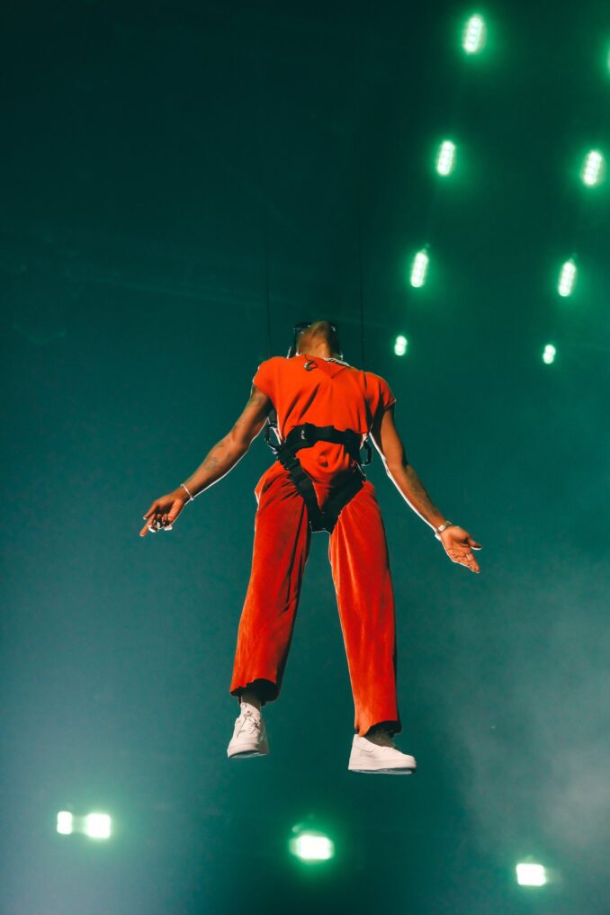 Kylian Mbappe, Jack Dorsey, Popcaan and other superstars present at  Wizkid's concert in Paris (Video)