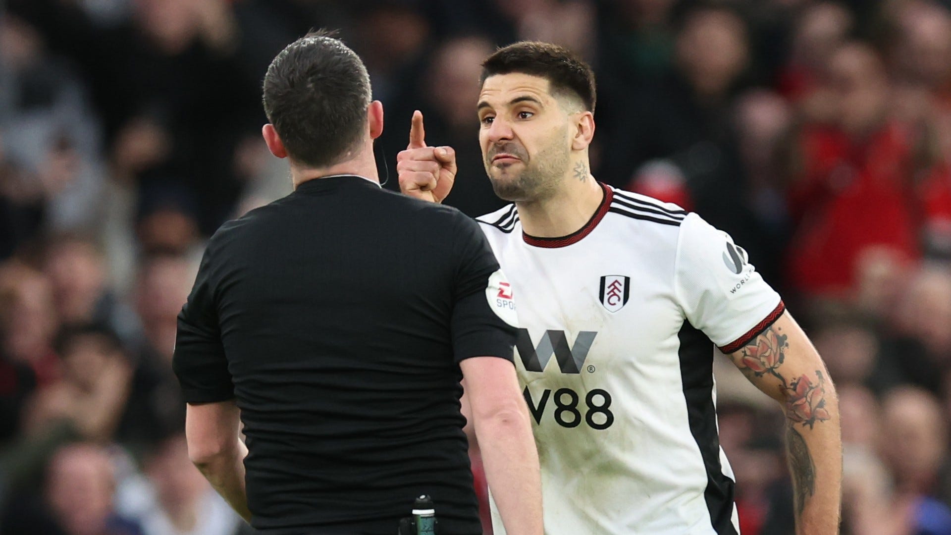 Aleksandar Mitrovic Banned For Eight Matches For Shoving Referee Chris Kavanagh Glamsquad Magazine 4103