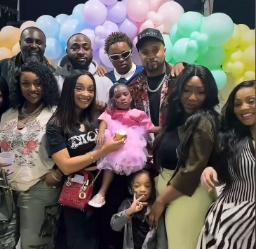 Davido's wife, Chioma makes first public appearance after welcoming ...