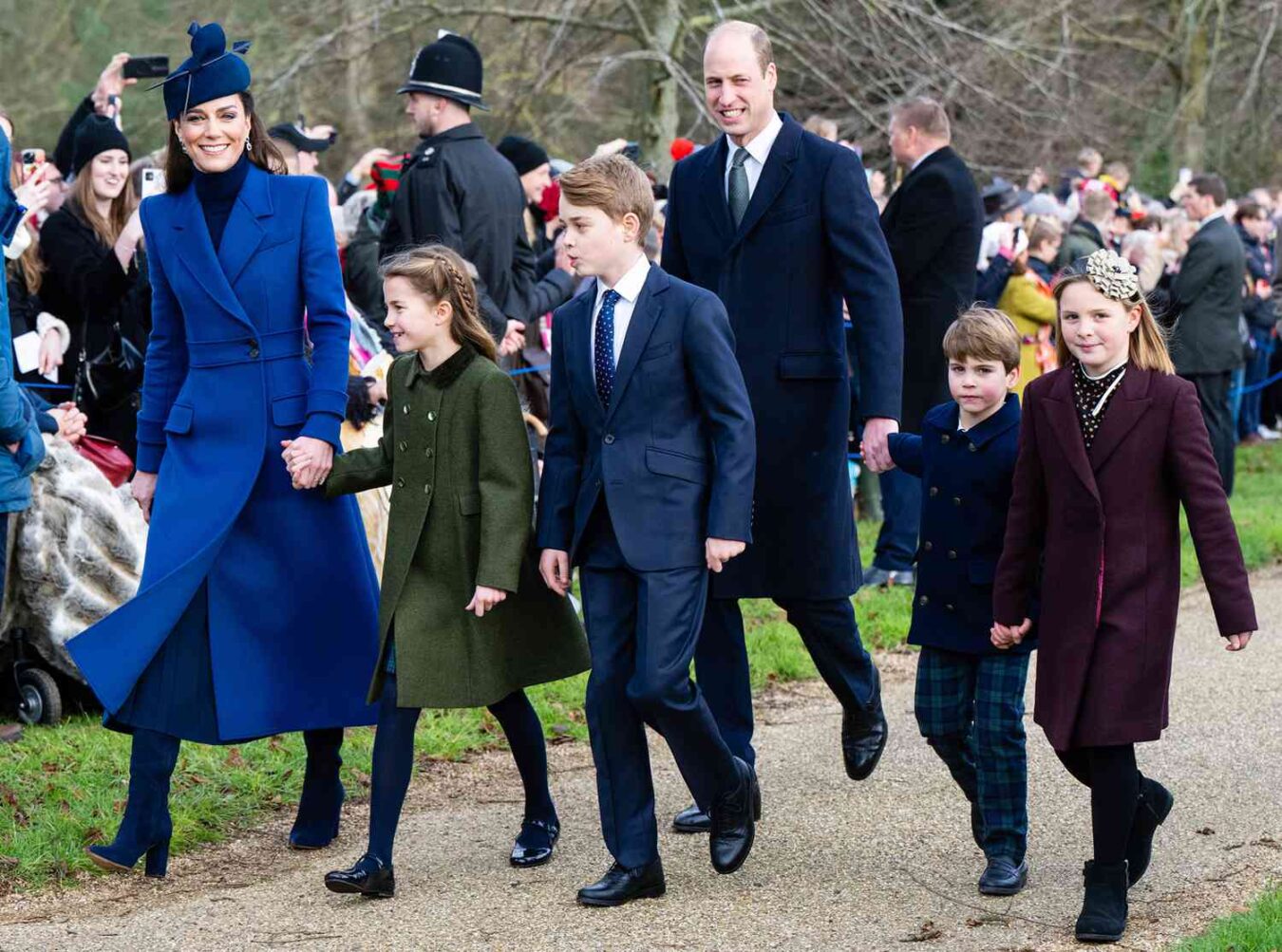 The Princess of Wales' Christmas outfit in 2023 GLAMSQUAD MAGAZINE