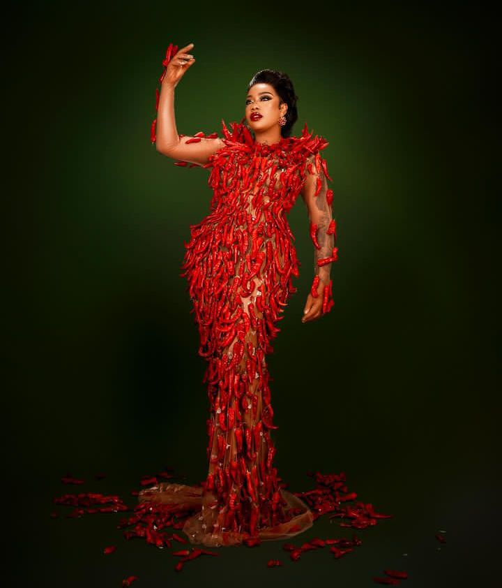 Unconventional Fashion: Toyin Lawani Creates Unique Dress With Over 1000 Pepper and 70 Mops 