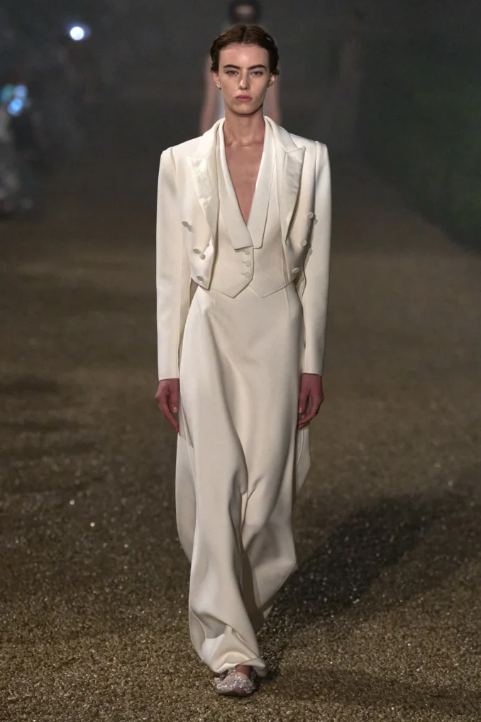 Lookbook: Christian Dior Fall 2025 Couture Collection