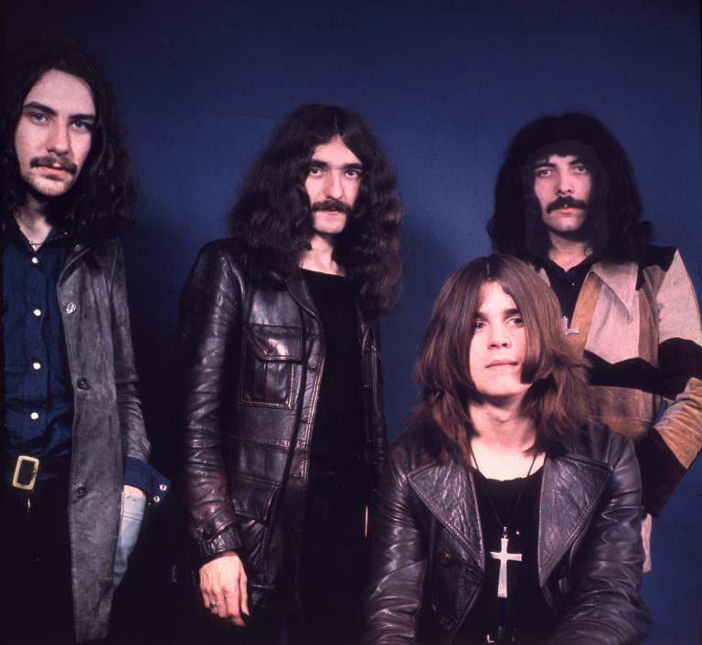 ozzy osbourne paranoid with lyrics